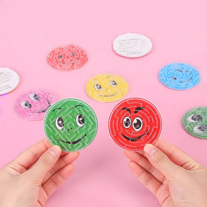20 Pcs Football Maze Game early Educational Toy For Kids Birthday Party Favors Boys Girls Soccer Toy Pinata Goodie Bag Stuffing